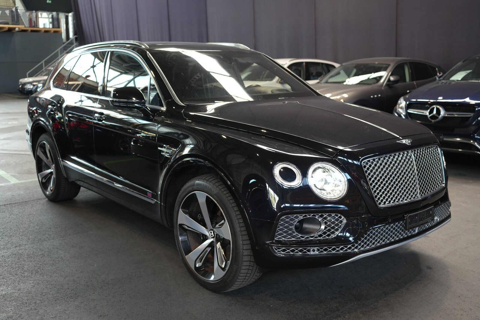 BENTLEY Bentayga W12 First Edition, Essence, Occasion / Utilisé, Automatique - 4