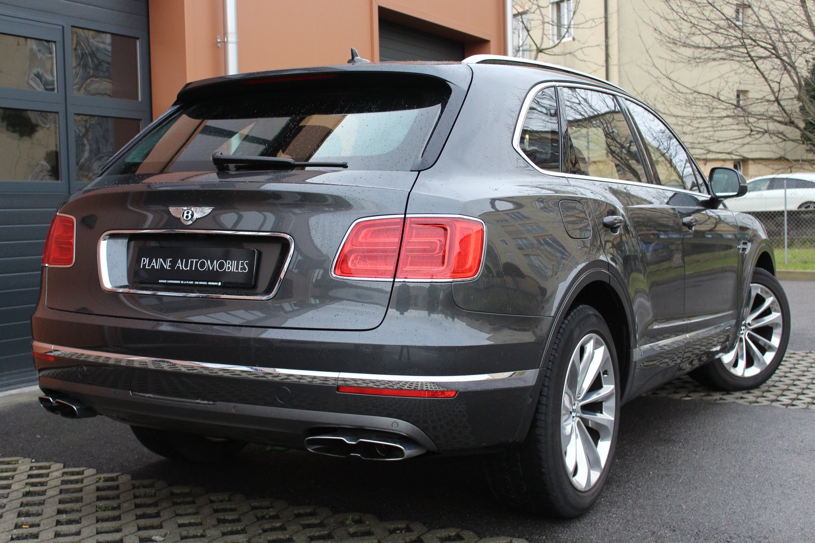 BENTLEY Bentayga V8 Mulliner - "Toit Pano * Pack City Spec. * Pack T, Petrol, Second hand / Used, Automatic - 5