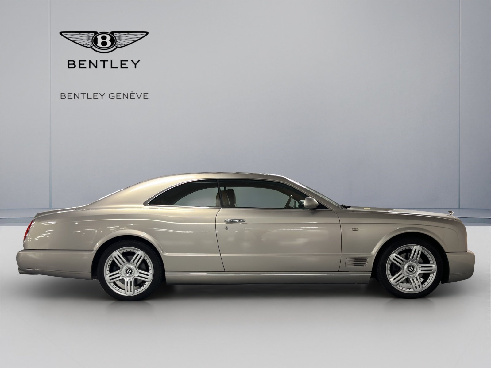 BENTLEY Brooklands, Essence, Occasion / Utilisé, Automatique - 7