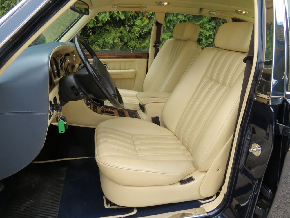 BENTLEY Brooklands Turbo, Benzin, Occasion / Gebraucht, Automatik - 5