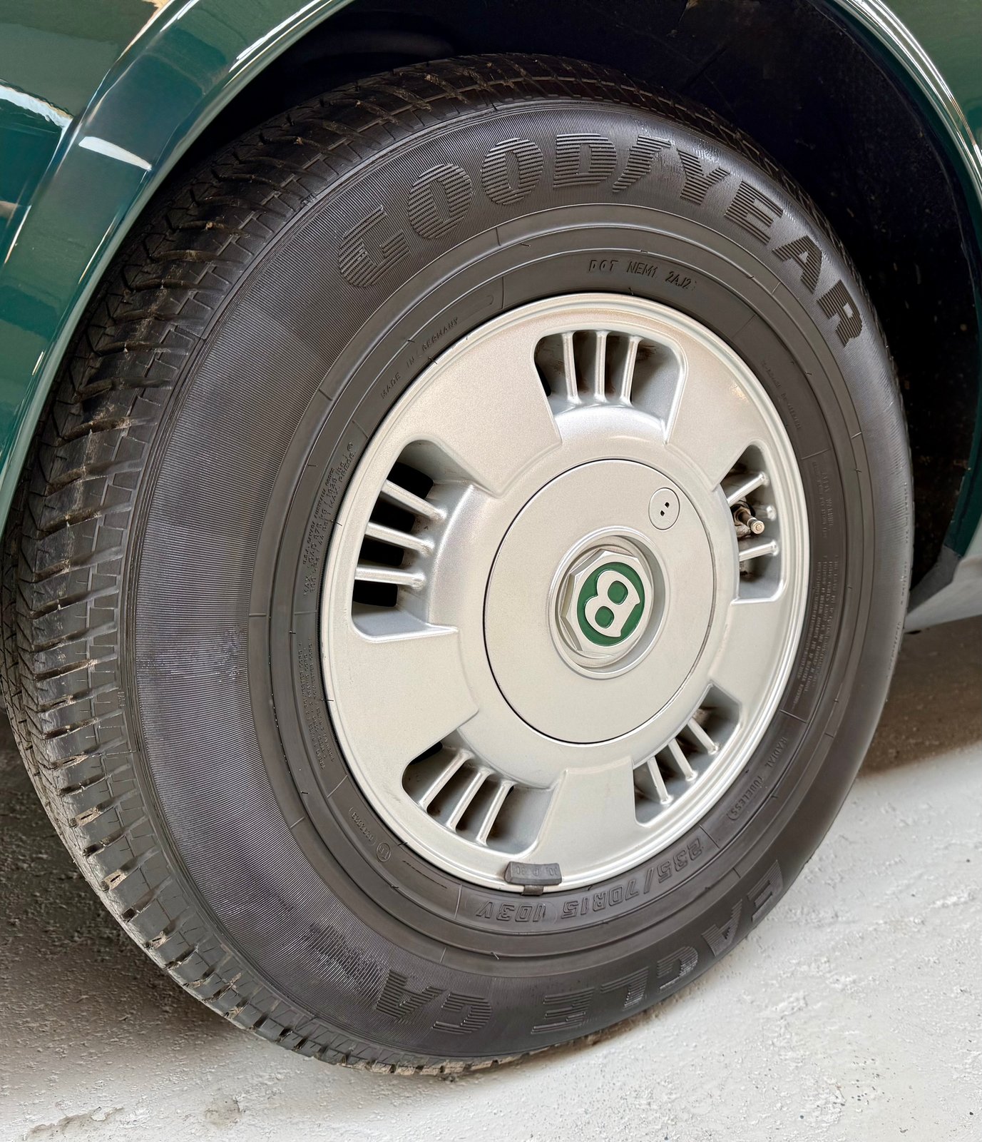 BENTLEY Brooklands LWB, Essence, Occasion / Utilisé, Automatique - 6