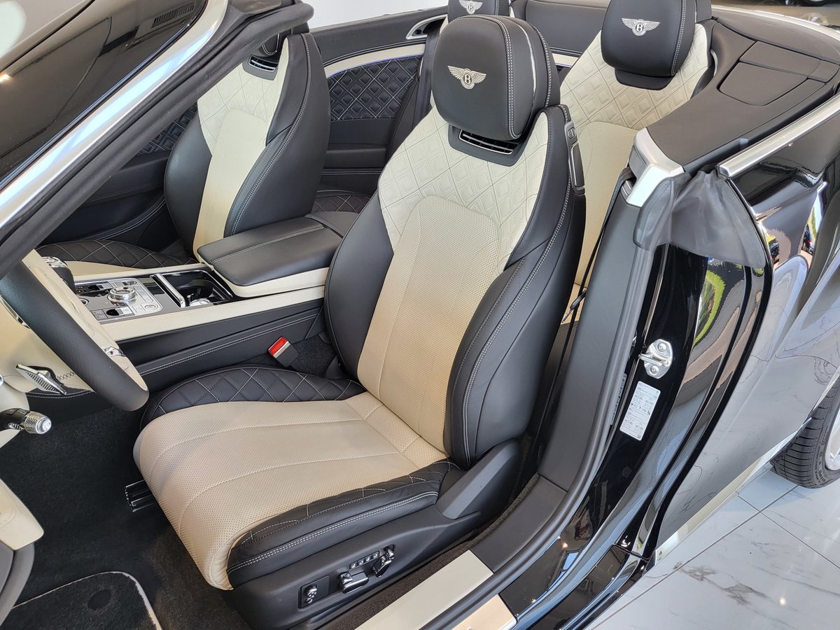 BENTLEY Continental GTC 6.0 W12, Essence, Occasion / Utilisé, Automatique - 6