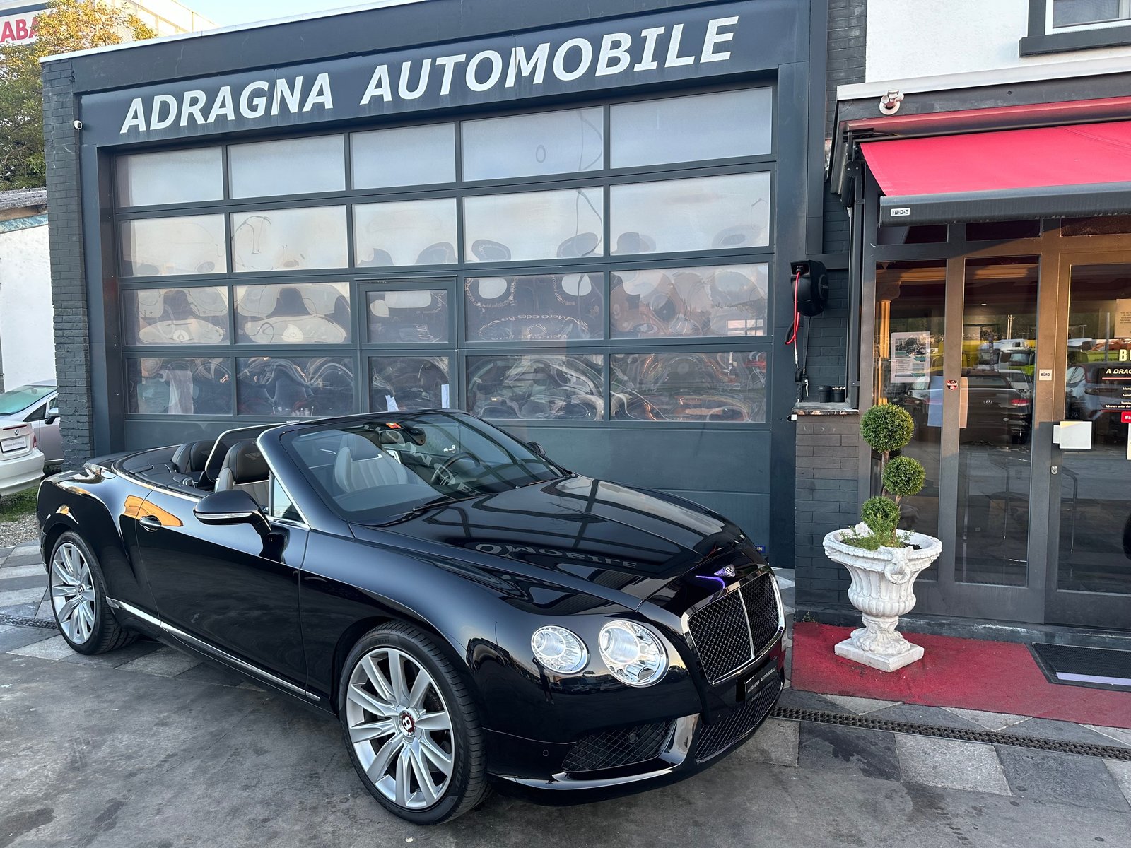 BENTLEY Continental GTC 4.0 V8, Benzin, Occasion / Gebraucht, Automatik - 2