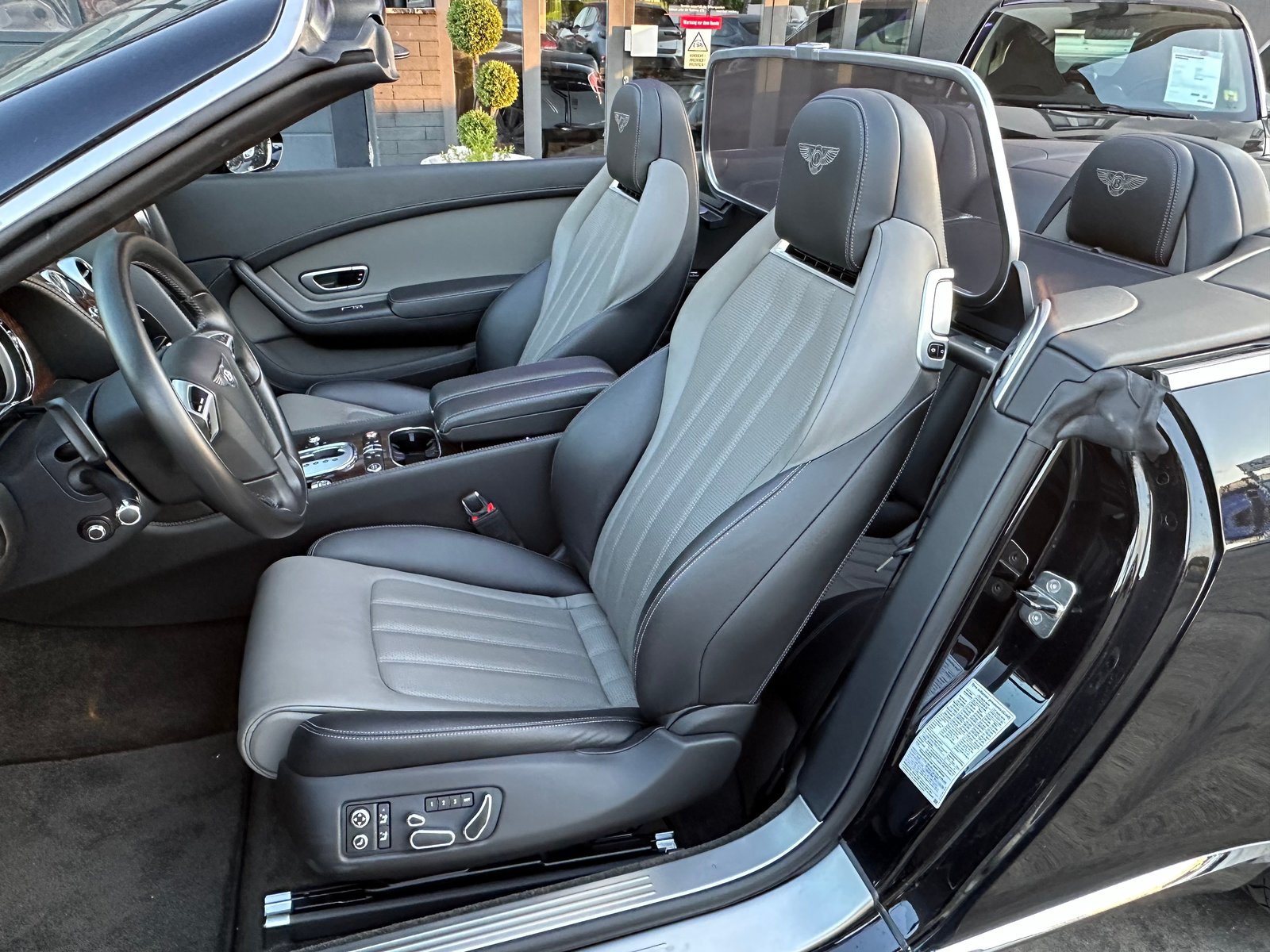 BENTLEY Continental GTC 4.0 V8, Benzin, Occasion / Gebraucht, Automatik - 4