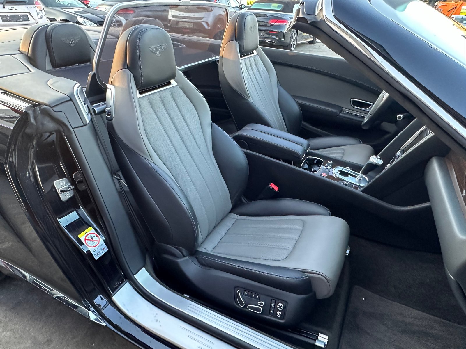 BENTLEY Continental GTC 4.0 V8, Benzin, Occasion / Gebraucht, Automatik - 7