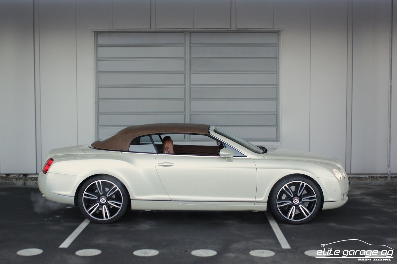 BENTLEY Continental GTC 6.0 BESPOKE, Essence, Occasion / Utilisé, Automatique - 6