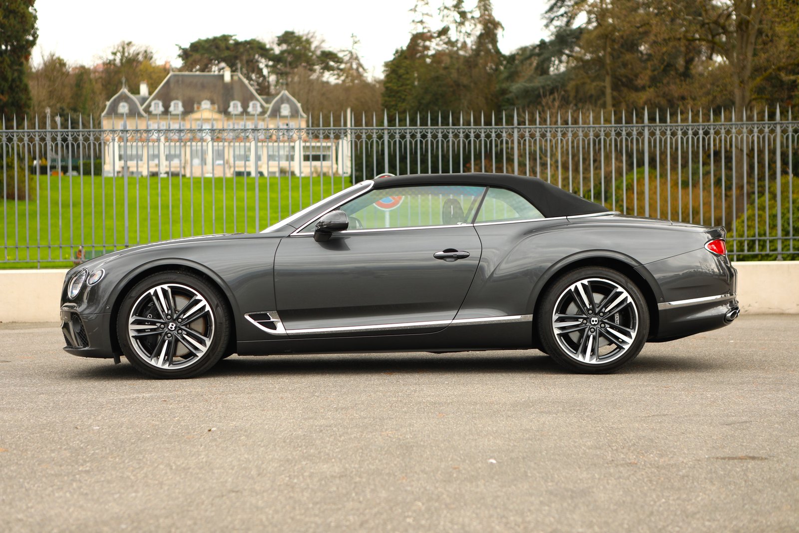 BENTLEY Continental GTC 4.0 V8