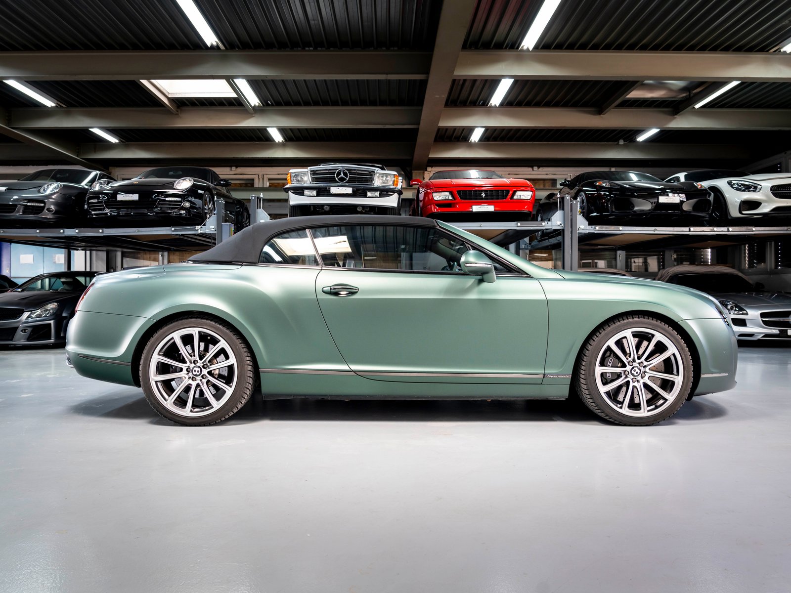 BENTLEY Continental Supersports Convertible 6.0, Second hand / Used, Automatic - 4