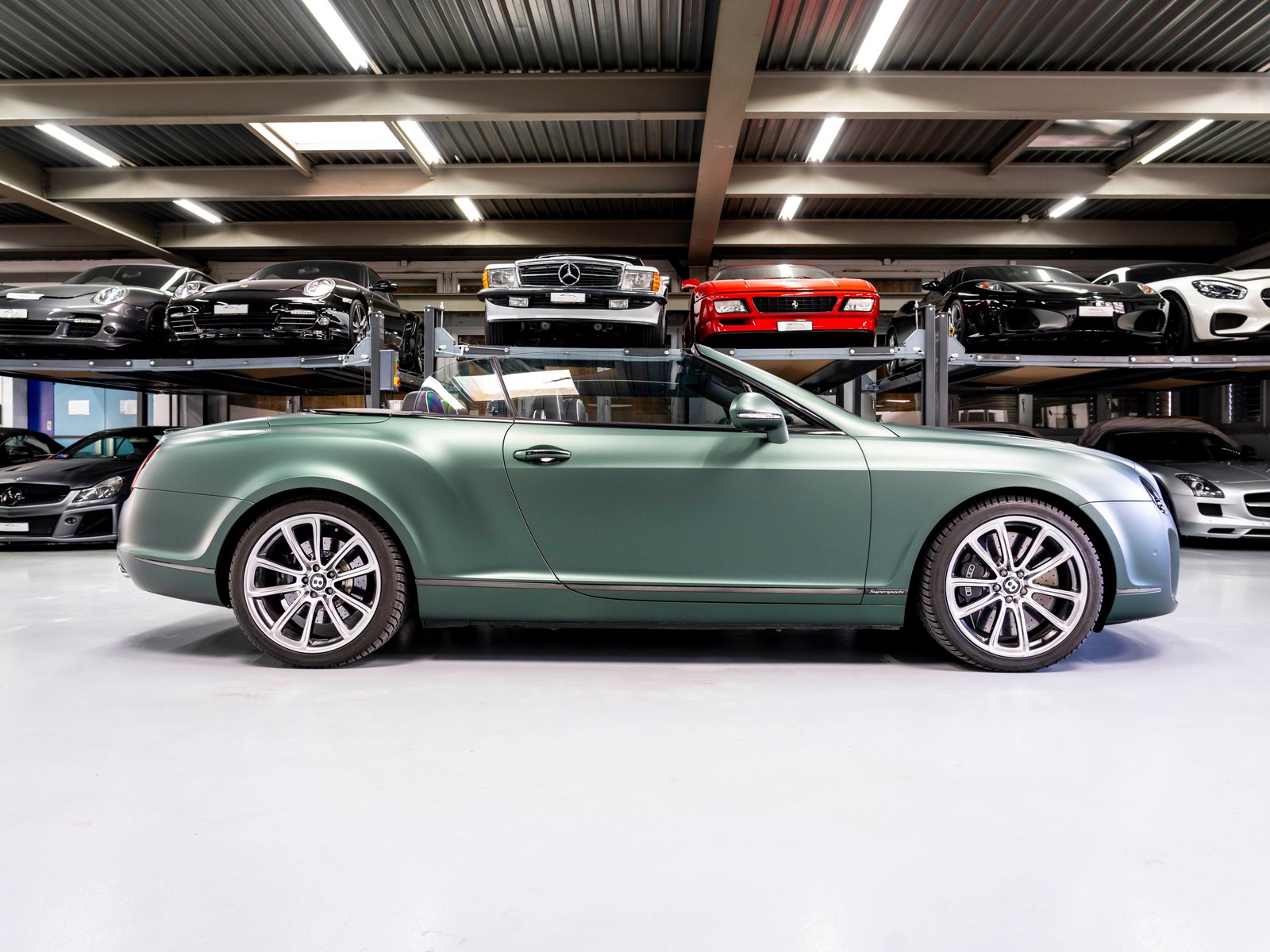 BENTLEY Continental Supersports Convertible 6.0, Second hand / Used, Automatic - 5