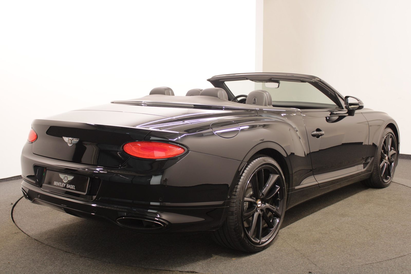 BENTLEY Continental GTC 6.0 W12, Petrol, Second hand / Used, Automatic - 6