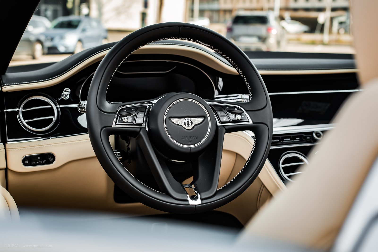 BENTLEY Continental GTC 6.0 W12*First Edition CH Auslieferun, Petrol, Second hand / Used, Automatic - 7