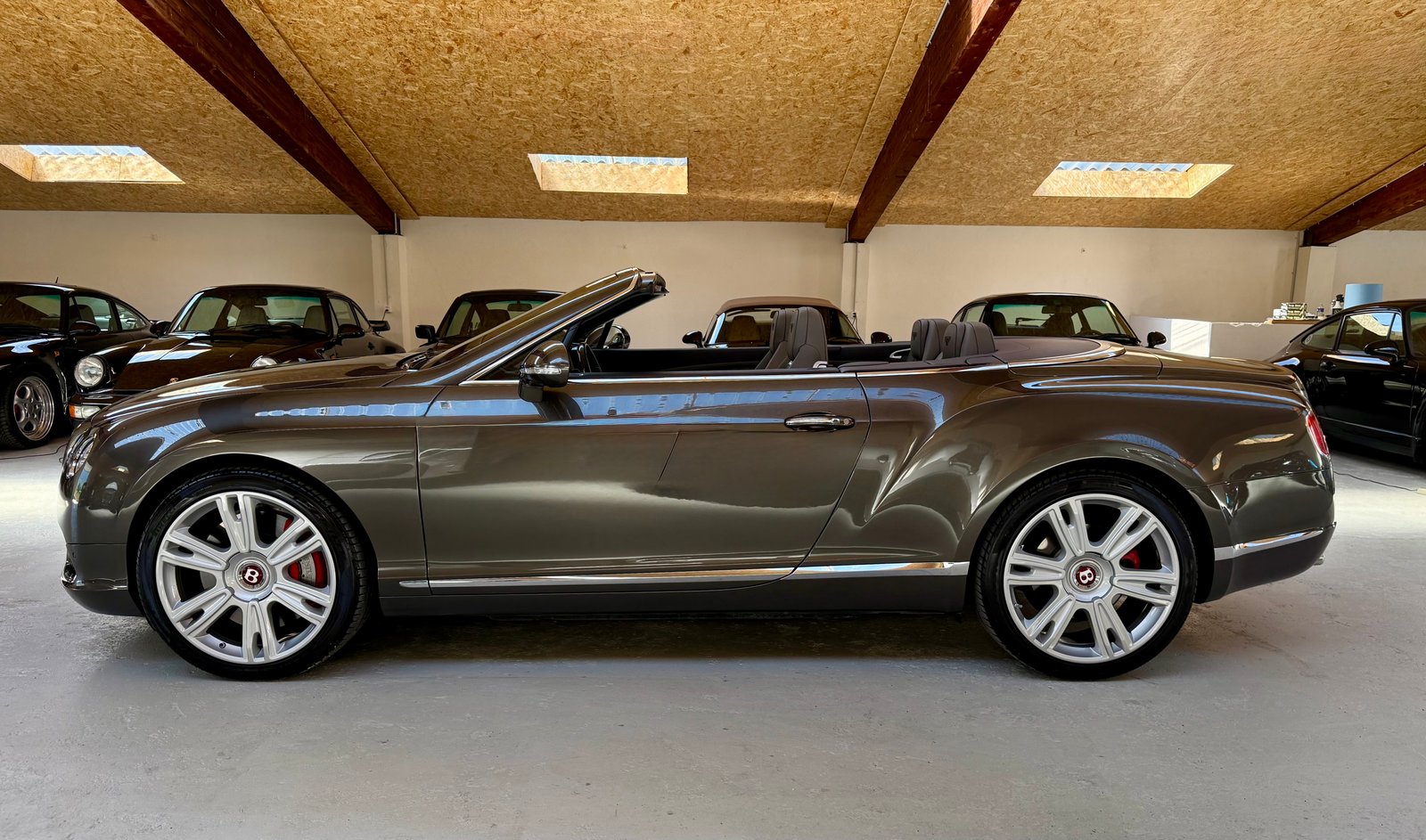 BENTLEY Continental GTC 4.0 V8, Petrol, Second hand / Used, Automatic - 2