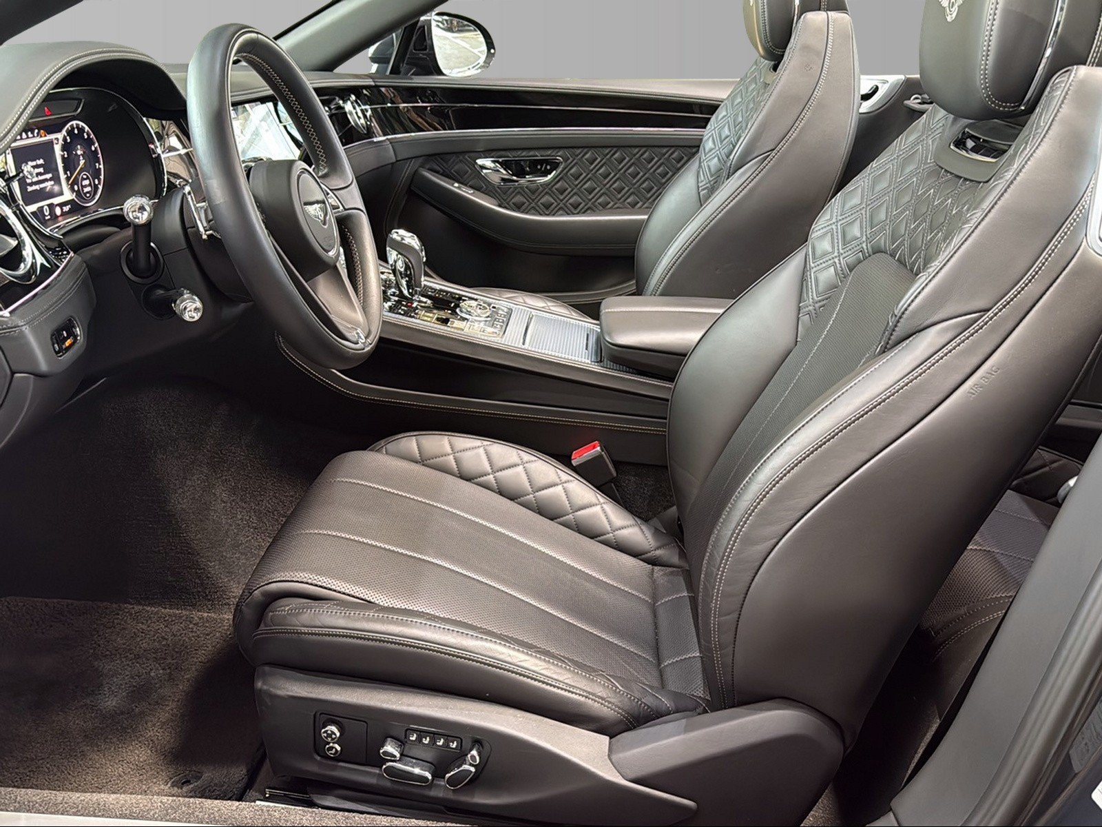 BENTLEY Continental GTC 4.0 V8, Benzin, Occasion / Gebraucht, Automatik - 5