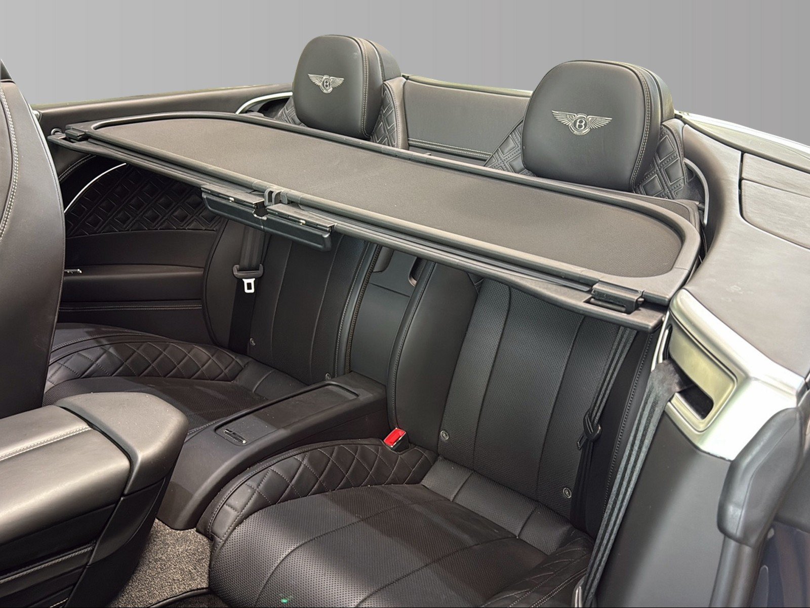 BENTLEY Continental GTC 4.0 V8, Benzin, Occasion / Gebraucht, Automatik - 7