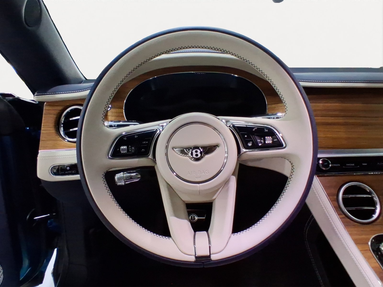 BENTLEY GTC Continental Azure 4.0 V8, Voll-Hybrid Benzin/Elektro, Occasion / Gebraucht, Automatik - 4