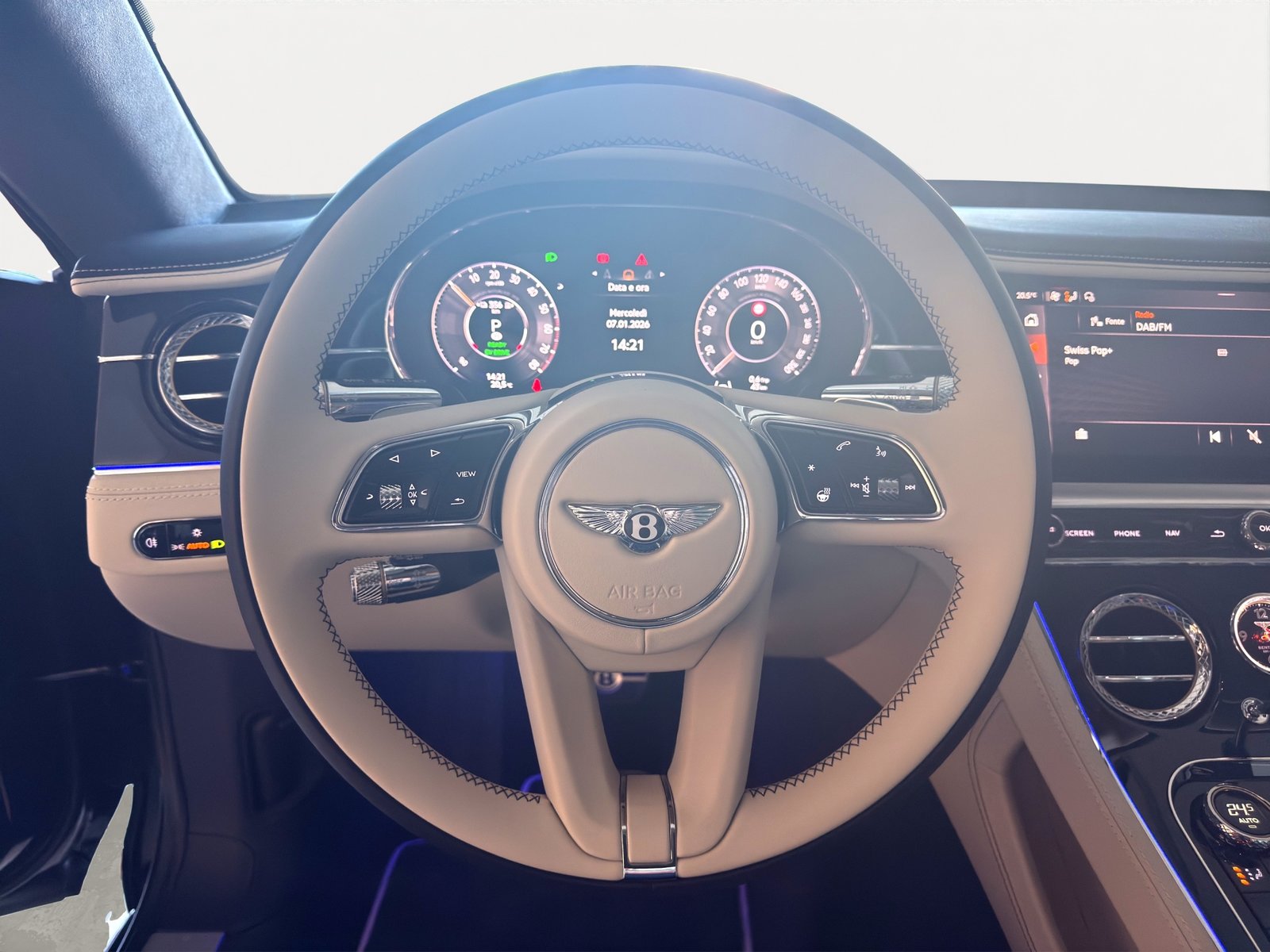 BENTLEY GT Continental Azure, Plug-in-Hybrid Petrol/Electric, New car, Automatic - 6