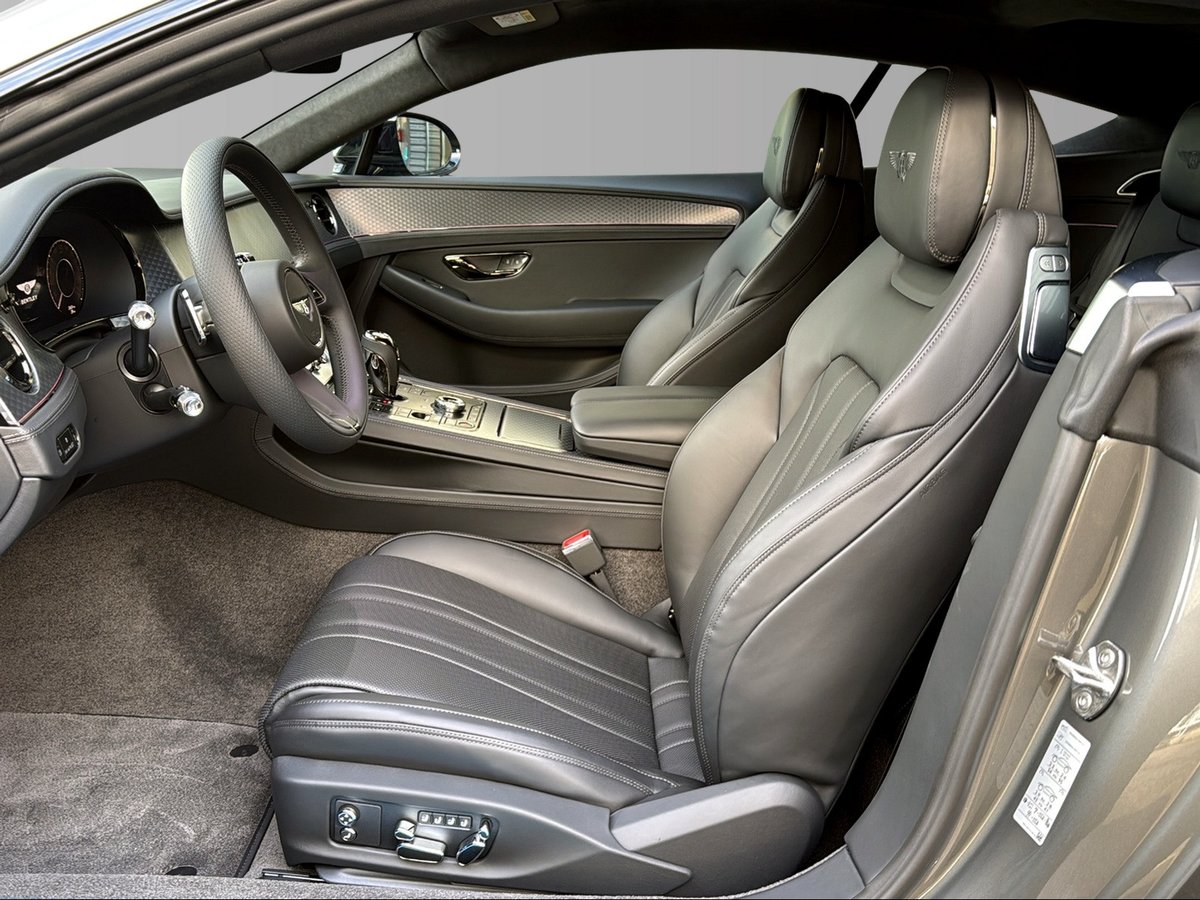 BENTLEY GT V8 Hybrid Black Design, Plug-in-Hybrid Petrol/Electric, New car, Automatic - 5