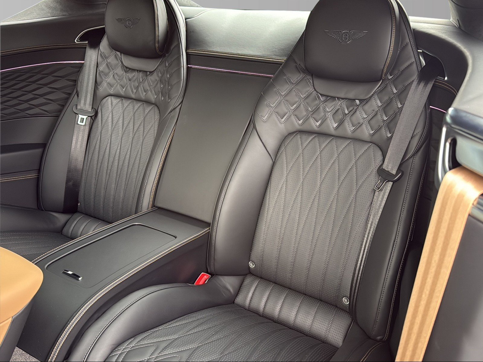 BENTLEY Continental GT Azure V8 Hybrid, Plug-in-Hybrid Benzin/Elektro, Neuwagen, Automatik - 7