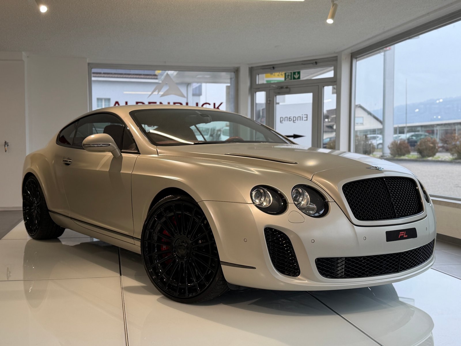 BENTLEY Continental Supersports 6.0 W12