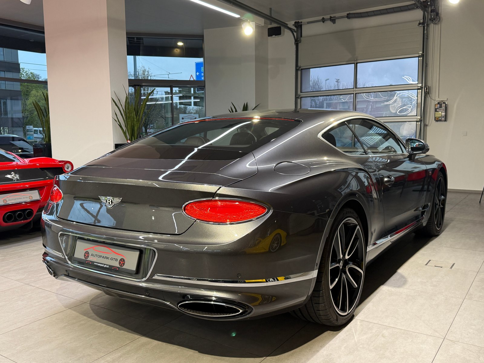 BENTLEY Continental GT 6.0 W12 First Edition, Benzin, Occasion / Gebraucht, Automatik - 7