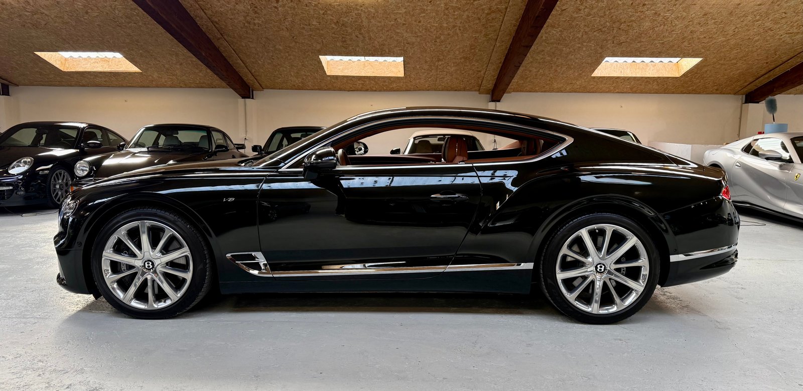 BENTLEY Continental GT 4.0 V8, Petrol, Second hand / Used, Automatic - 2