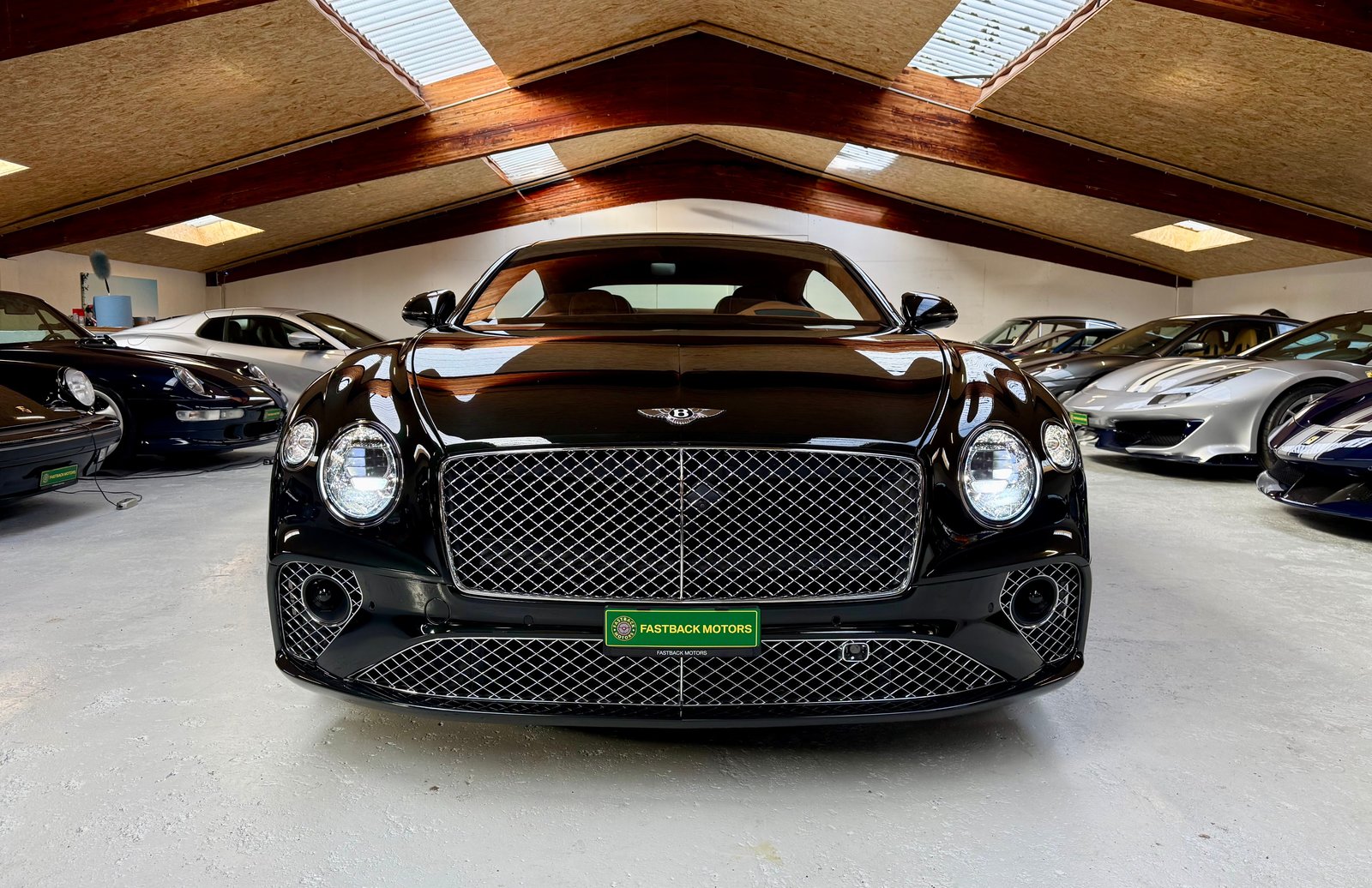 BENTLEY Continental GT 4.0 V8, Petrol, Second hand / Used, Automatic - 4