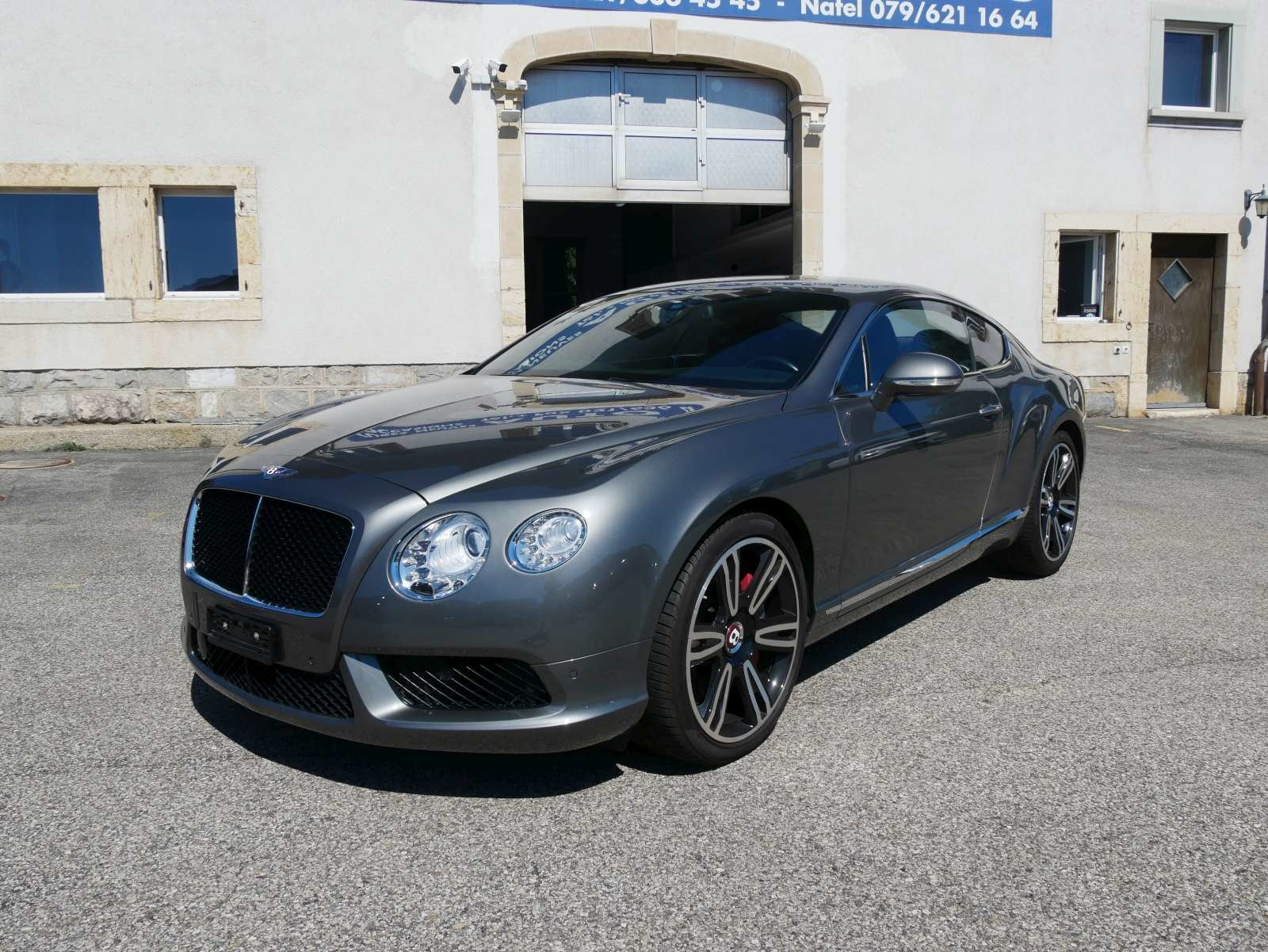 BENTLEY Continental GT 4.0 V8