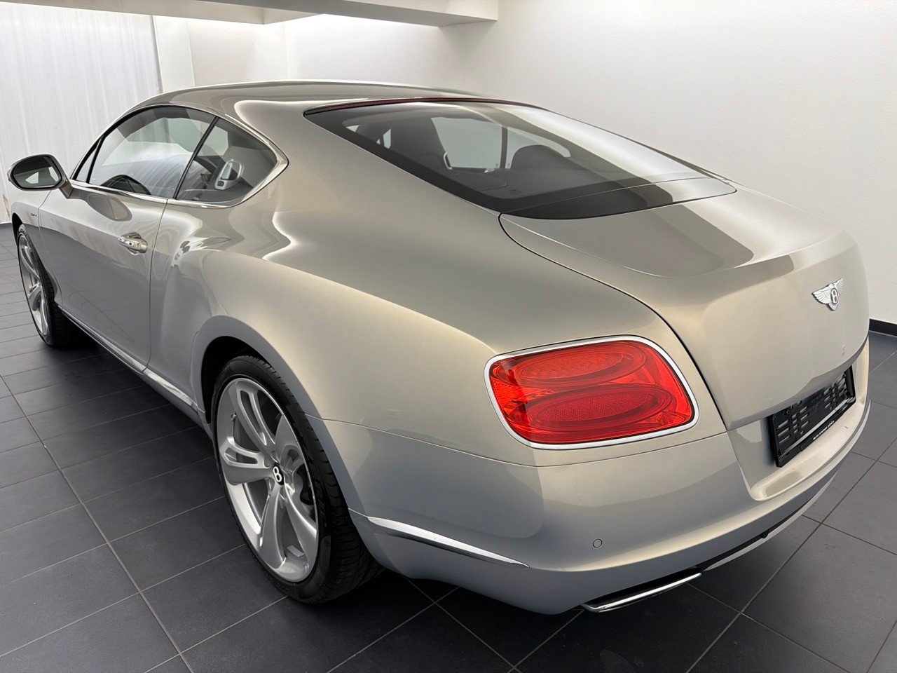 BENTLEY Continental GT 6.0 W12, Benzin, Occasion / Gebraucht, Automatik - 2