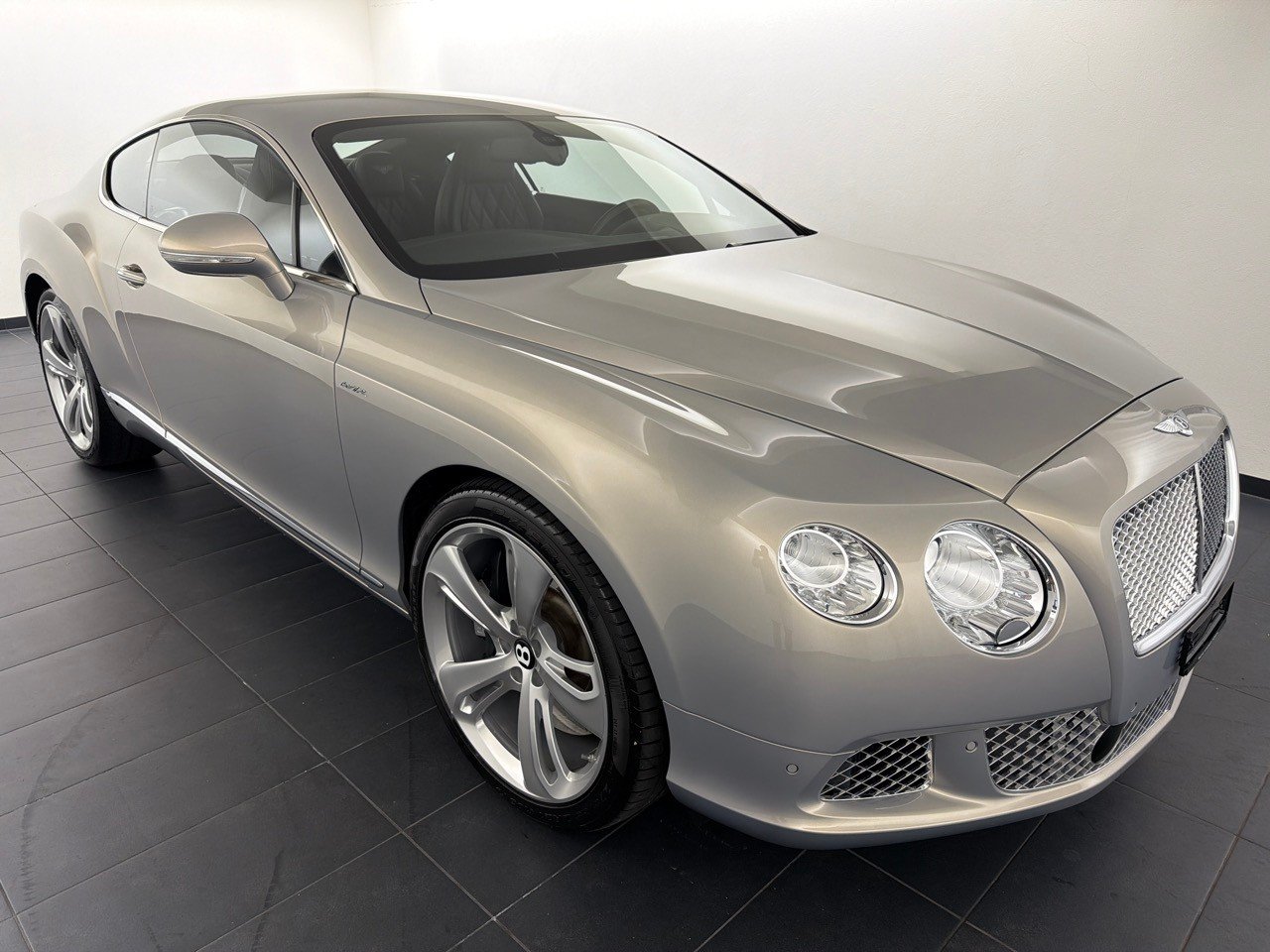 BENTLEY Continental GT 6.0 W12, Benzin, Occasion / Gebraucht, Automatik - 4