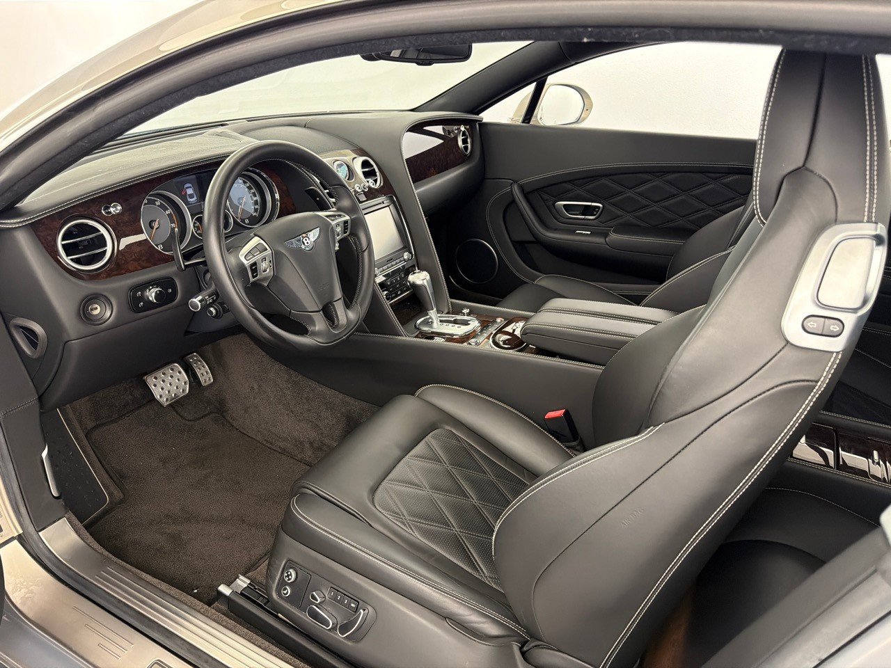 BENTLEY Continental GT 6.0 W12, Benzin, Occasion / Gebraucht, Automatik - 5