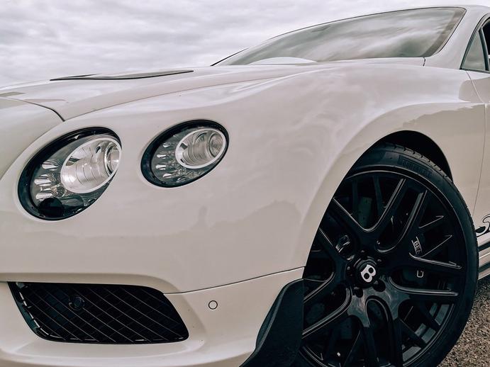 BENTLEY Continental GT3-R Supersports, Petrol, Second hand / Used, Automatic
