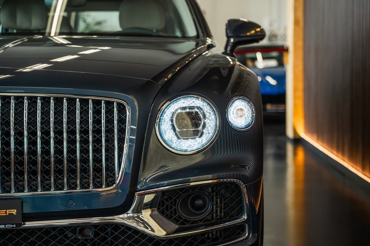 BENTLEY Flying Spur 6.0 W12 First Edition, Petrol, Second hand / Used, Automatic - 7