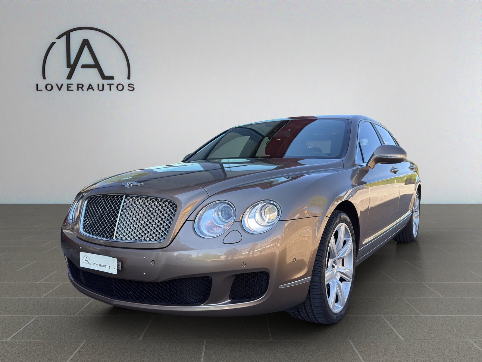 BENTLEY FLYING SPUR, Benzin, Occasion / Gebraucht, Automatik - 7