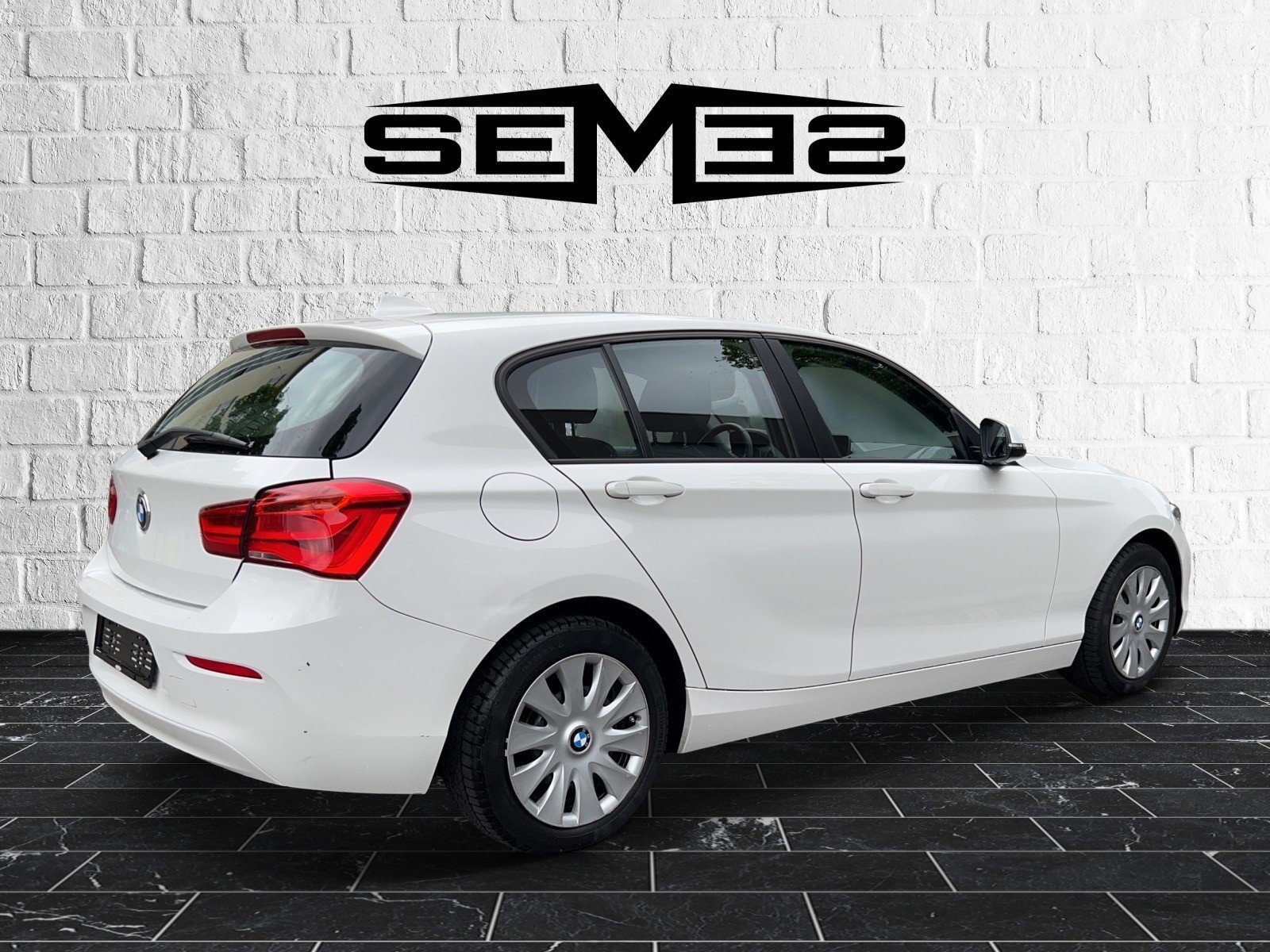 BMW 114d Business, Diesel, Second hand / Used, Manual - 5