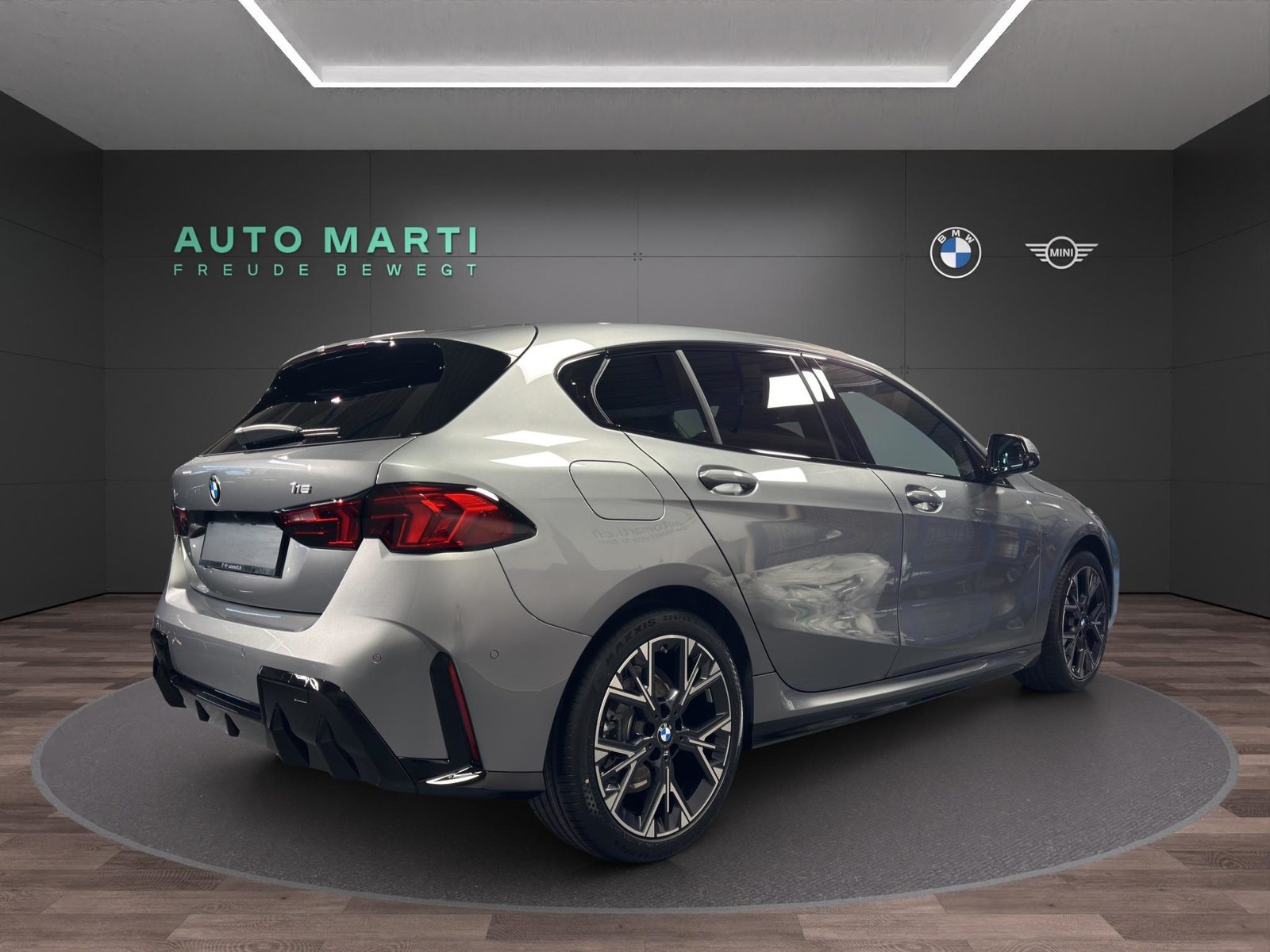 BMW 116, Petrol, New car, Automatic - 4