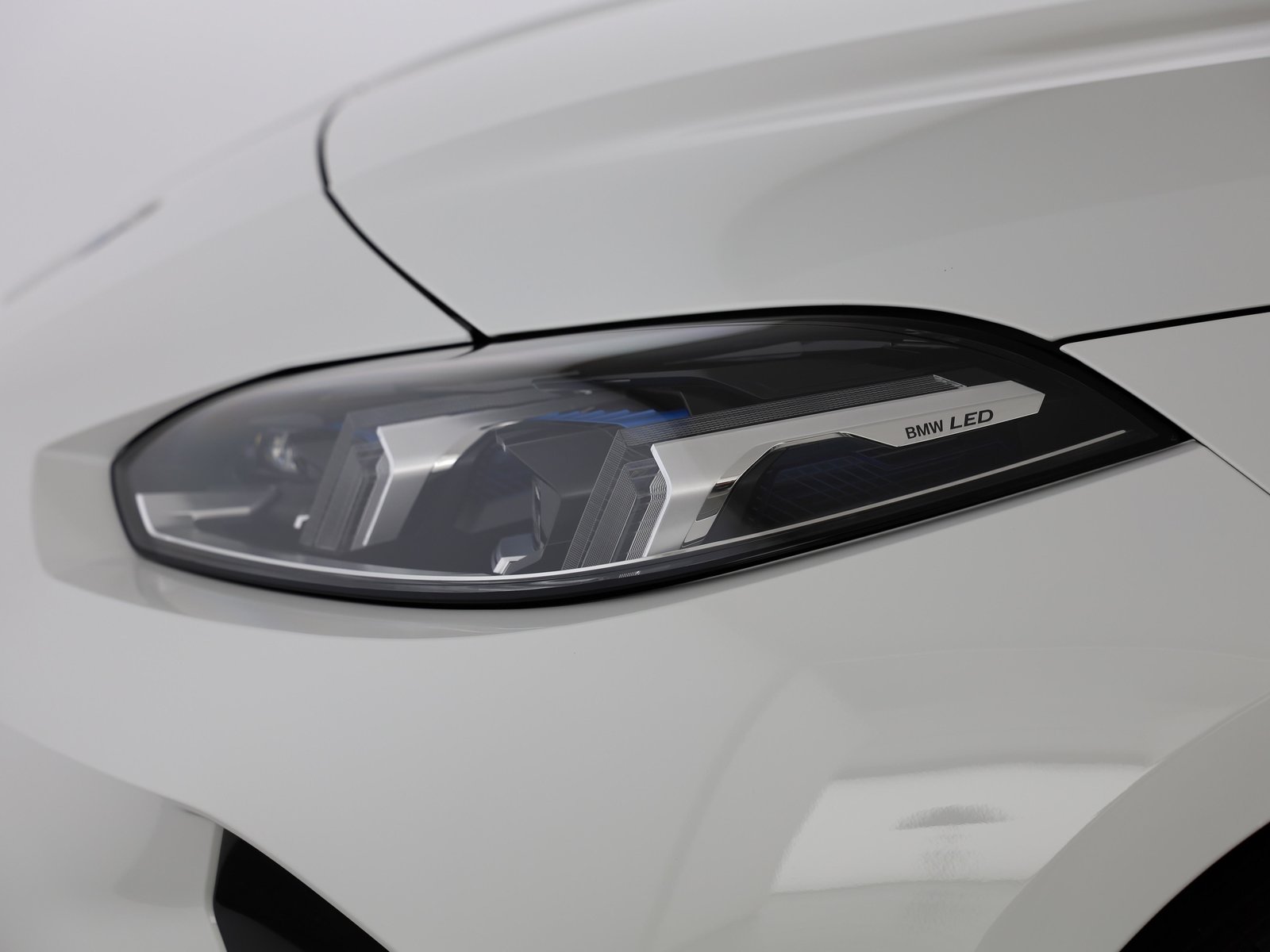 BMW 116, Petrol, New car, Automatic - 6