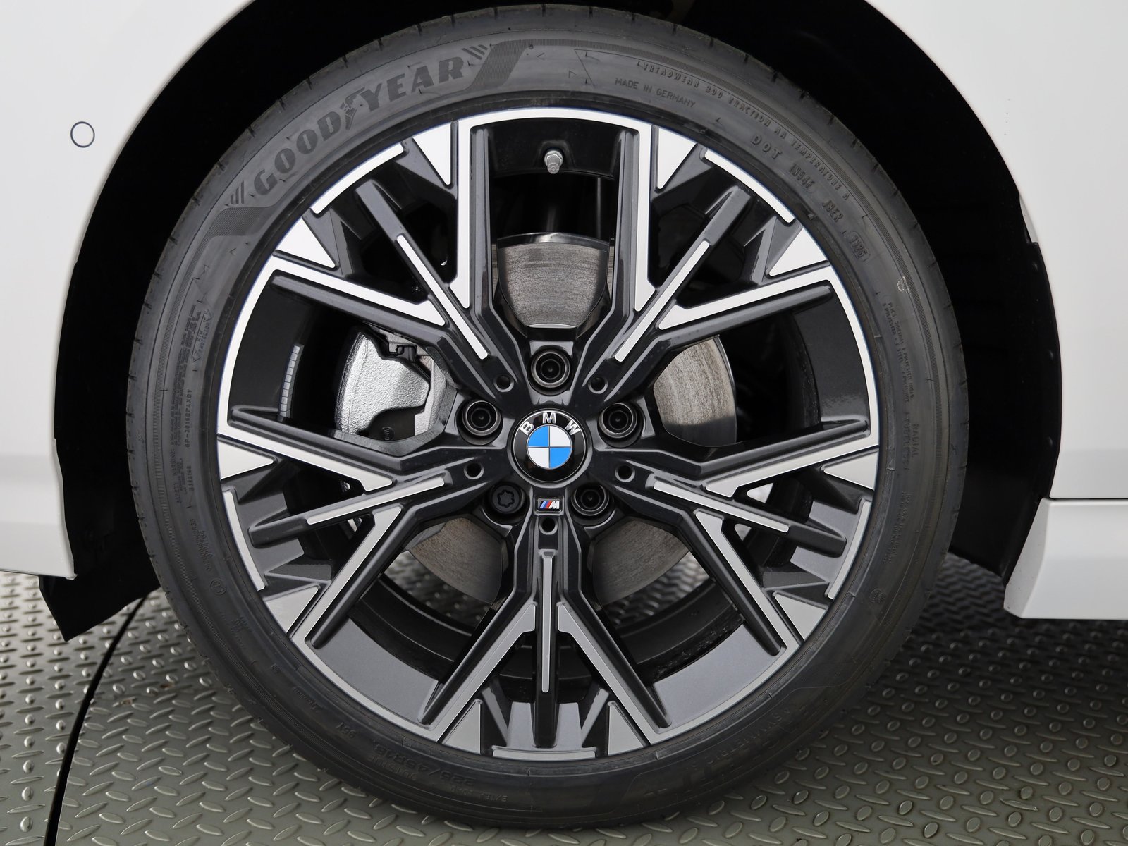 BMW 116, Petrol, New car, Automatic - 7