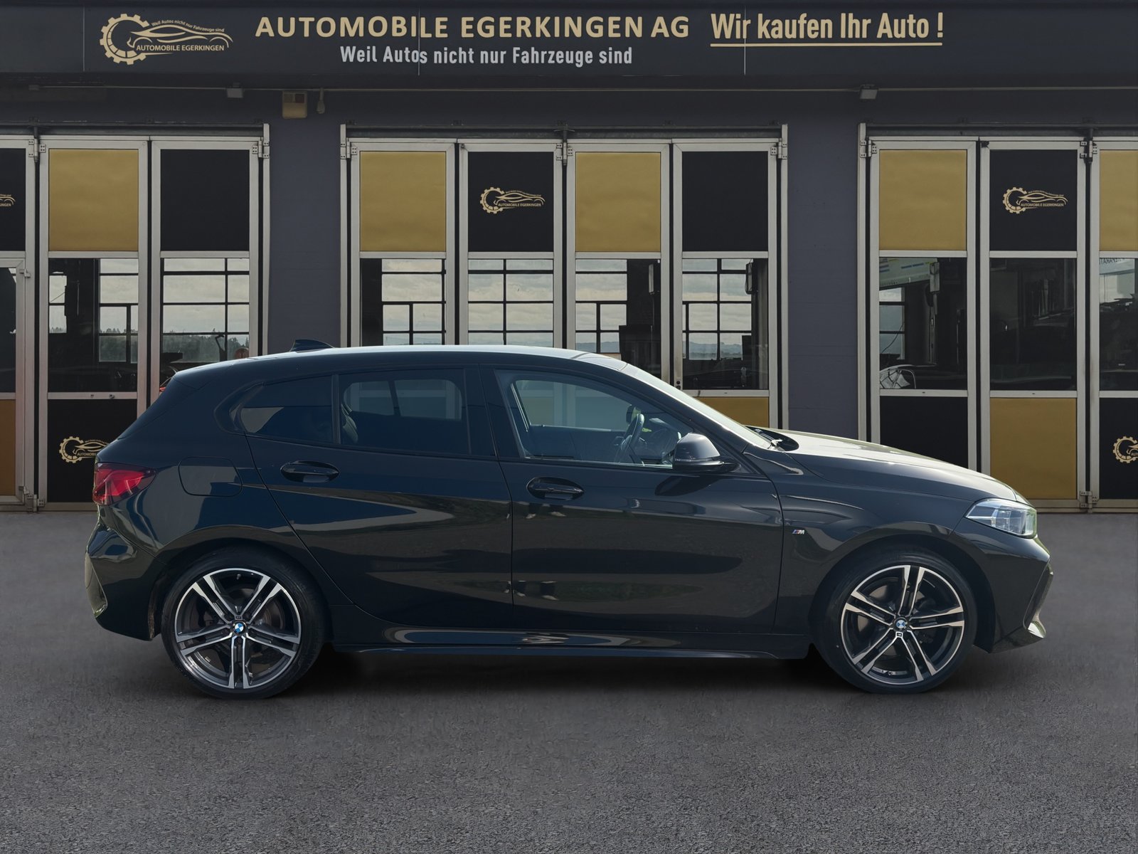 BMW 116d Steptronic M Sport, Diesel, Second hand / Used, Automatic - 4