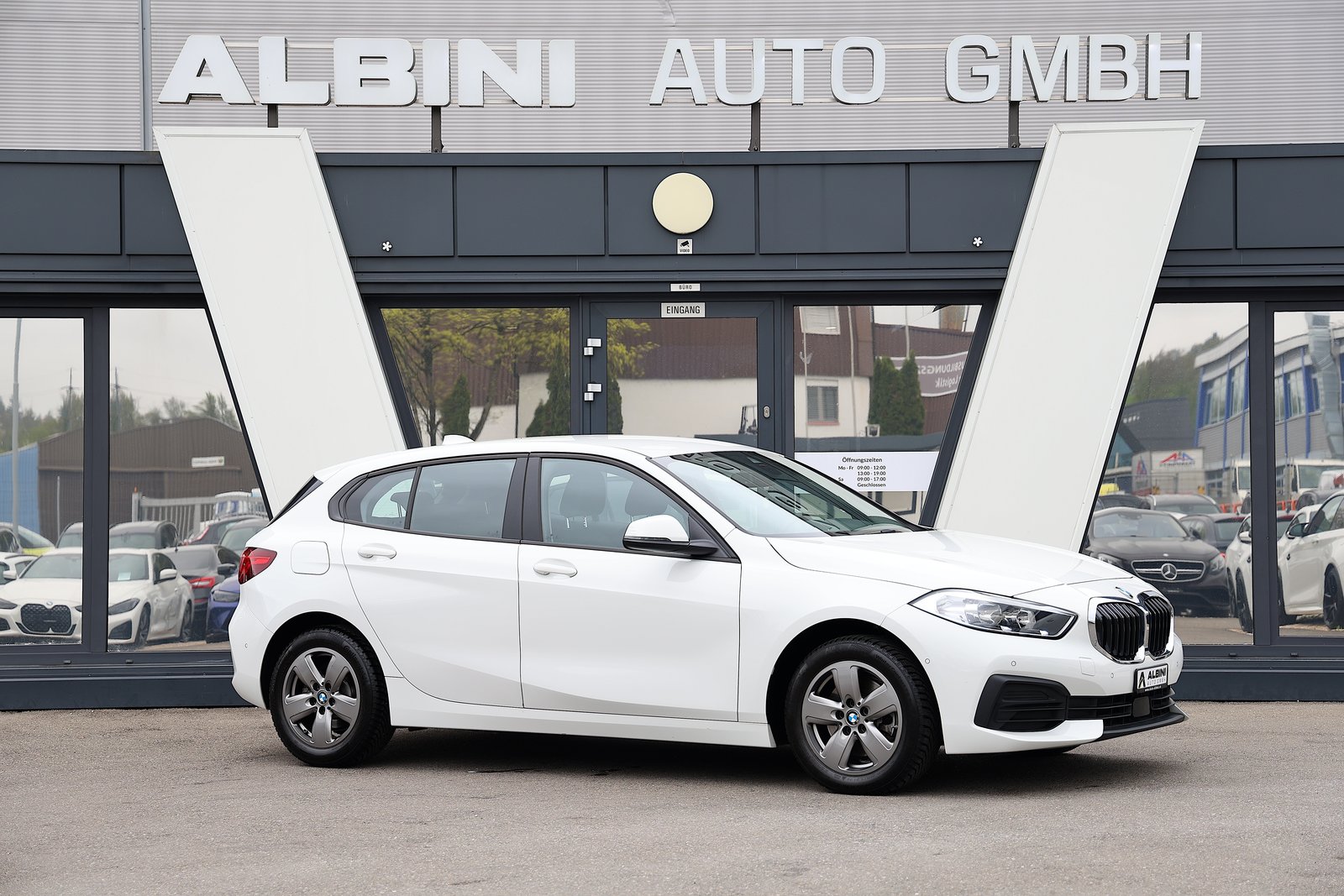 BMW 116d Advantage Steptronic, Diesel, Occasion / Utilisé, Automatique - 2