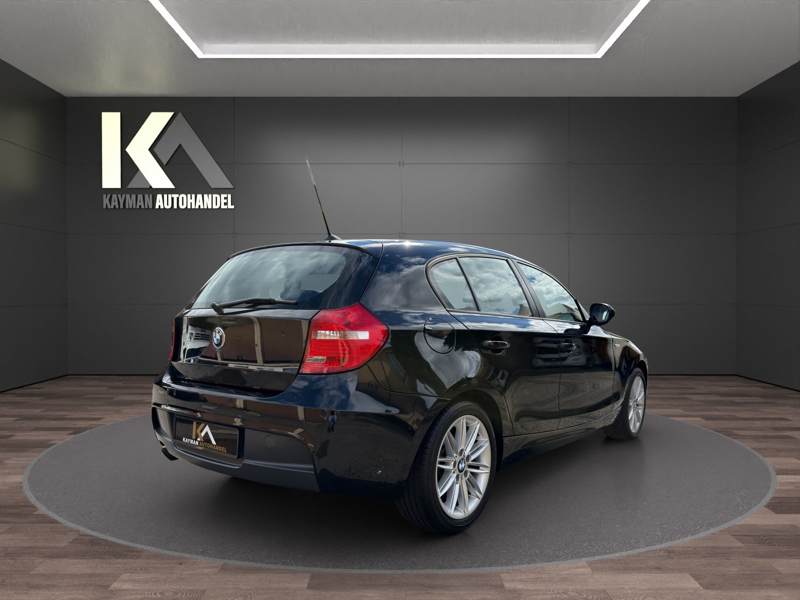 BMW 116i Dynamic Edition M-Paket Frisch Ab MFK 11.06.2026, Benzina, Occasioni / Usate, Manuale - 4