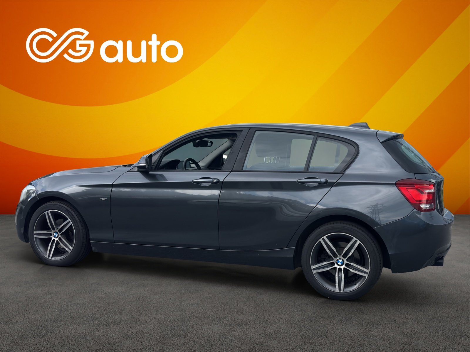 BMW 116d Sport Line Steptronic MOTOR DEFEKT, Diesel, Occasion / Gebraucht, Automatik - 4