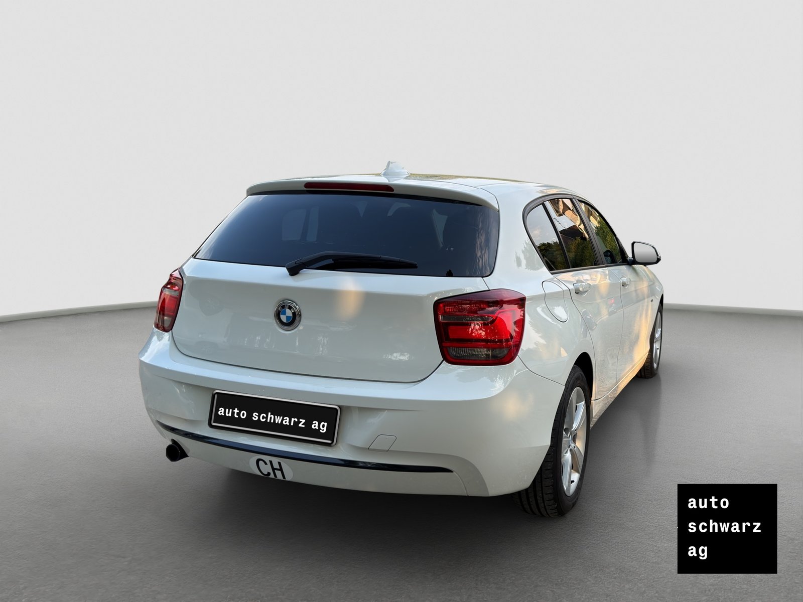 BMW 116d Sport Line Steptronic, Diesel, Occasioni / Usate, Automatico - 5