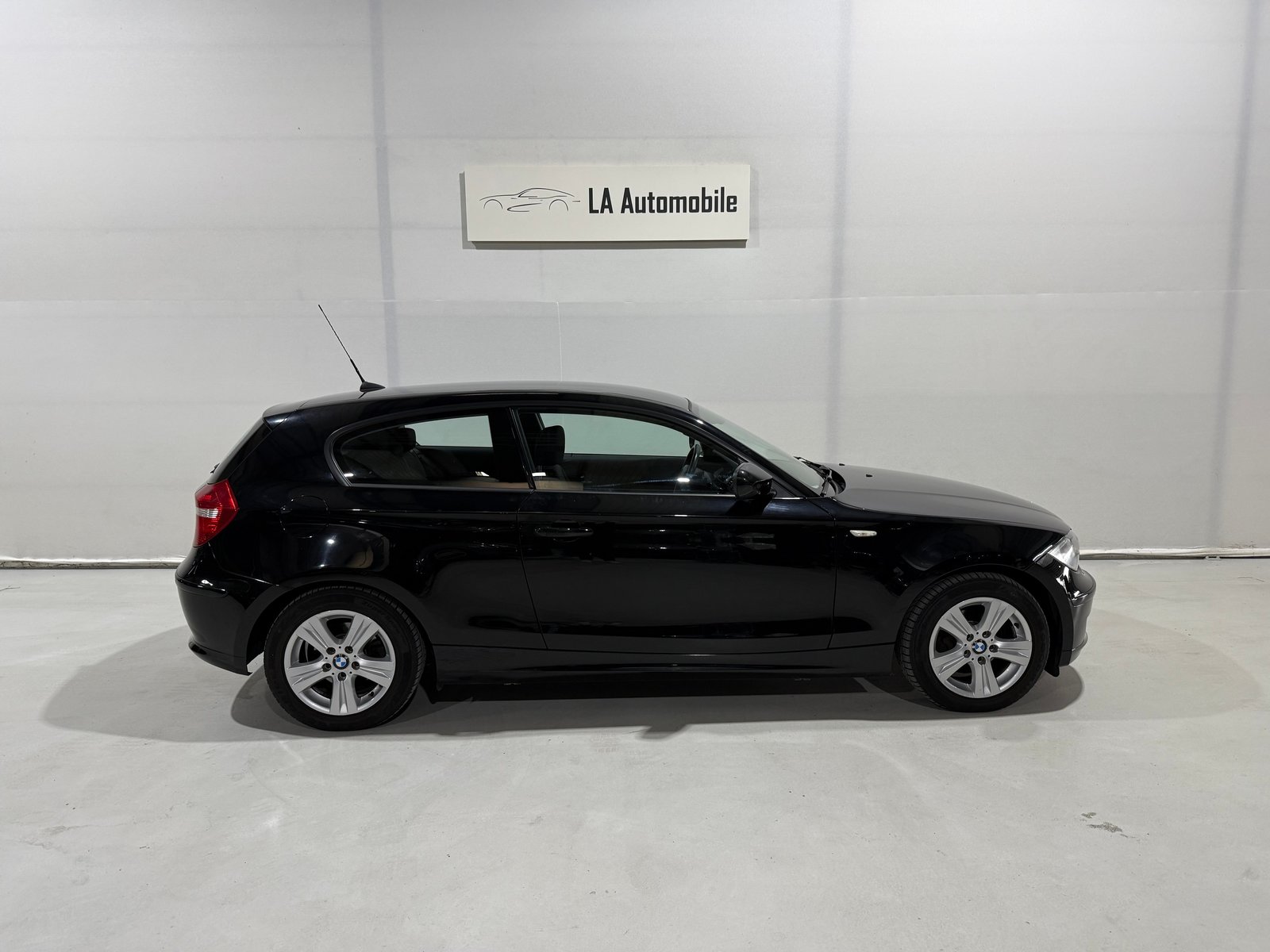 BMW 116i, Petrol, Second hand / Used, Manual - 7