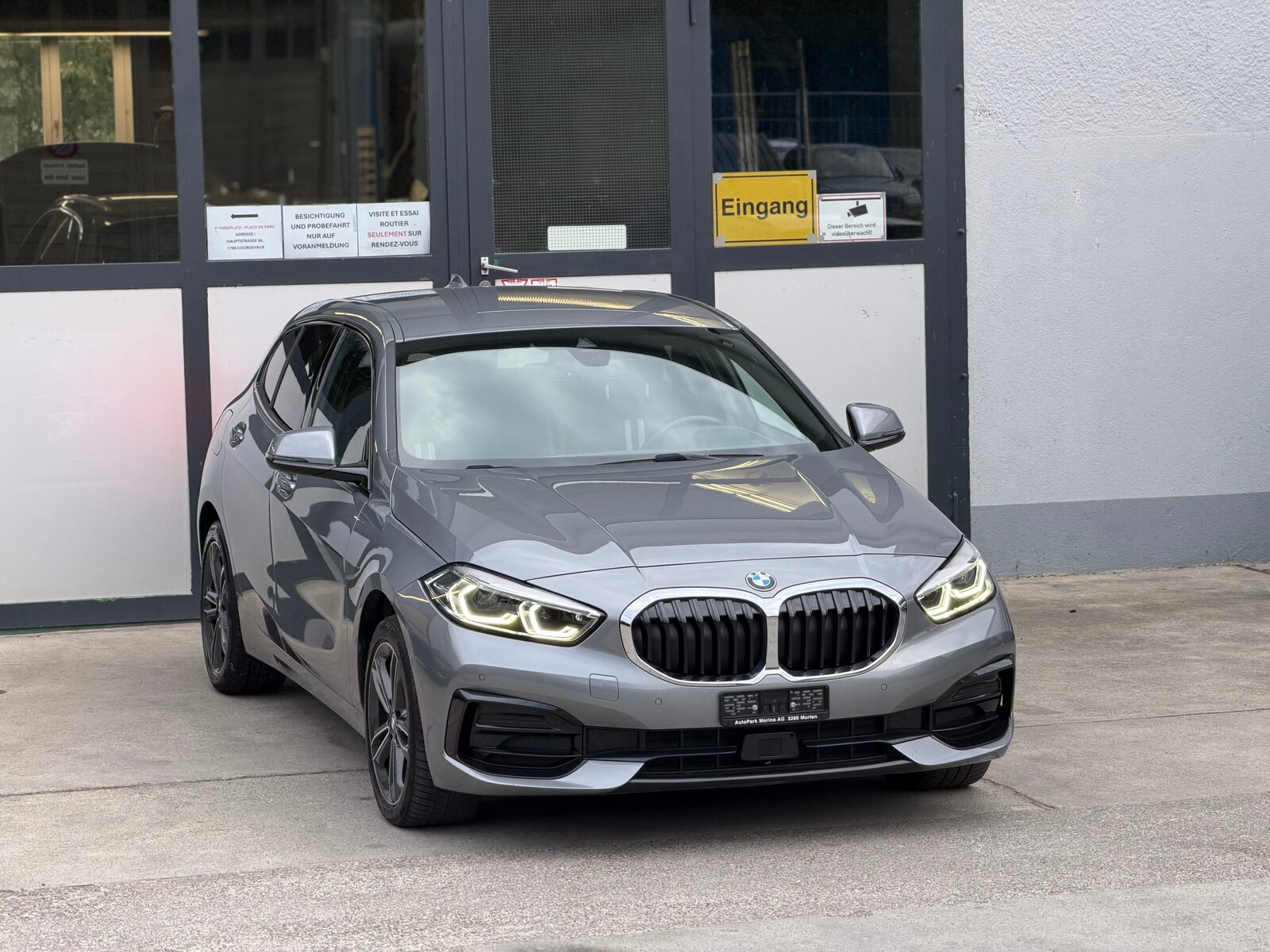 BMW 116d Steptronic Sport Line, Diesel, Occasion / Gebraucht, Automatik - 4