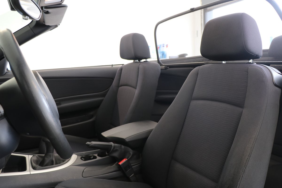 BMW 118i Cabrio, Benzin, Occasion / Gebraucht, Handschaltung - 7