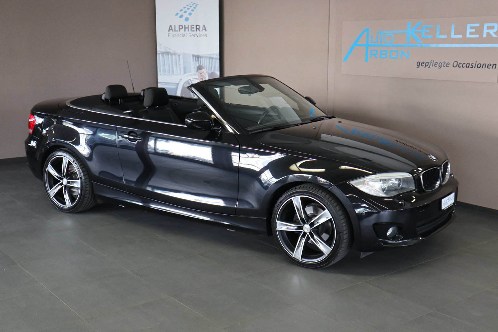 BMW 118i Cabrio, Benzin, Occasion / Gebraucht, Automatik - 3