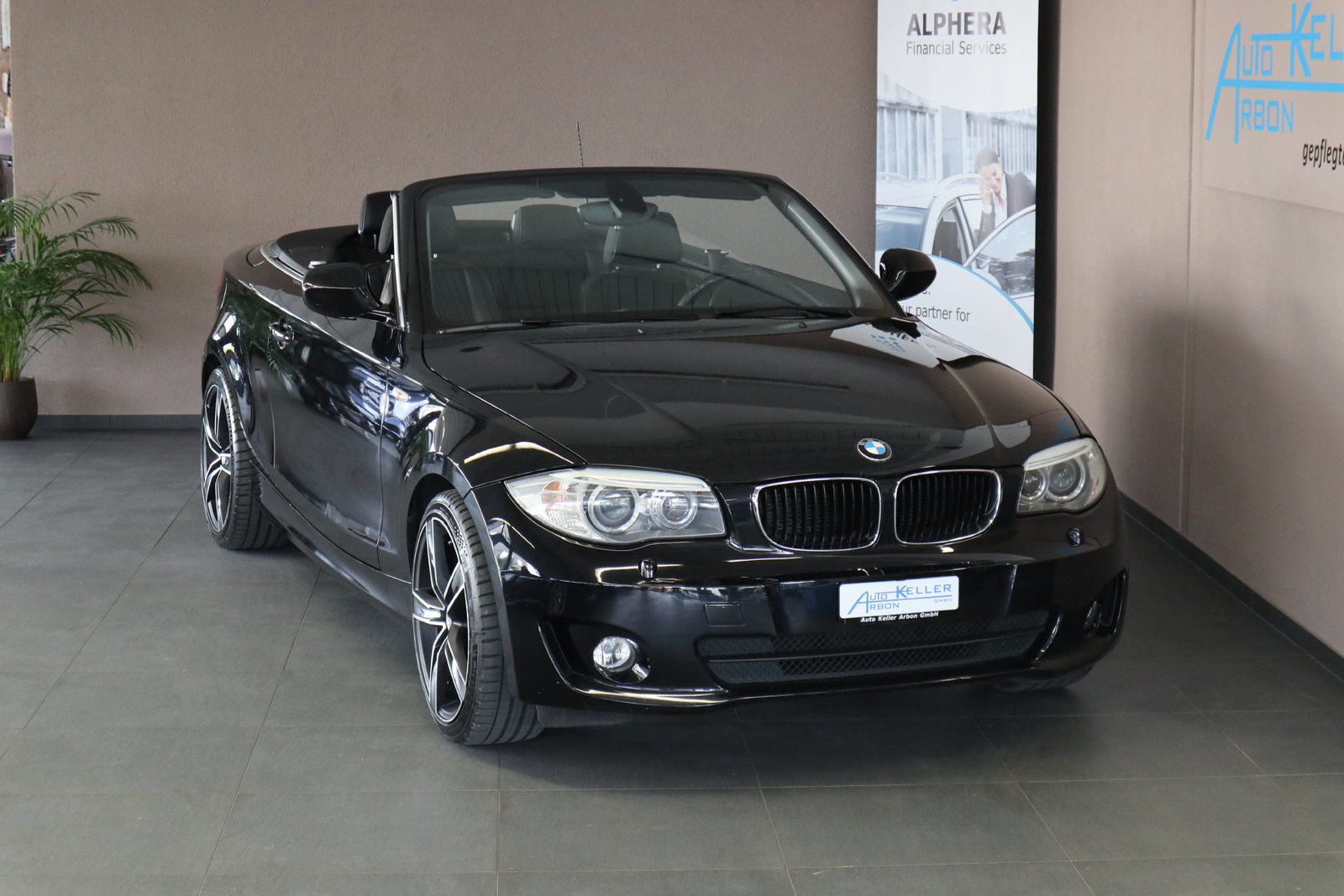 BMW 118i Cabrio, Benzin, Occasion / Gebraucht, Automatik - 4