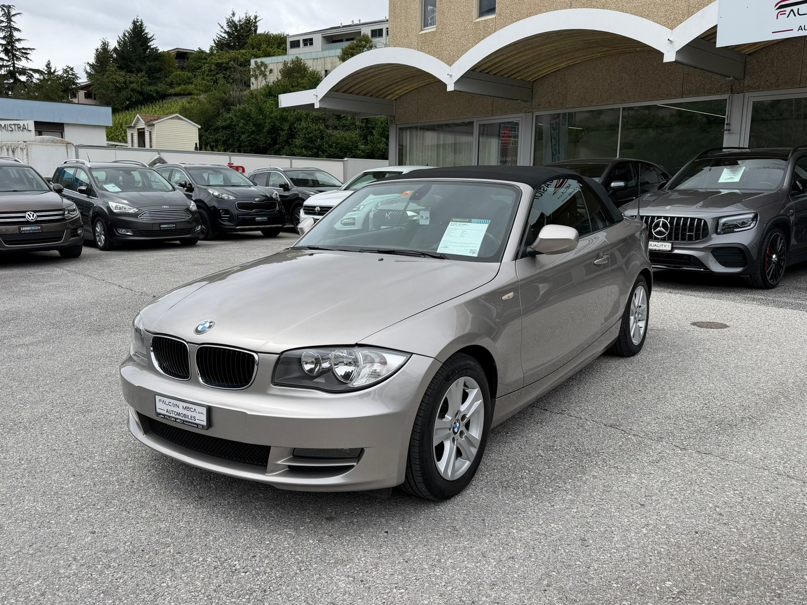 BMW 118i Cabrio, Essence, Occasion / Utilisé, Manuelle - 3