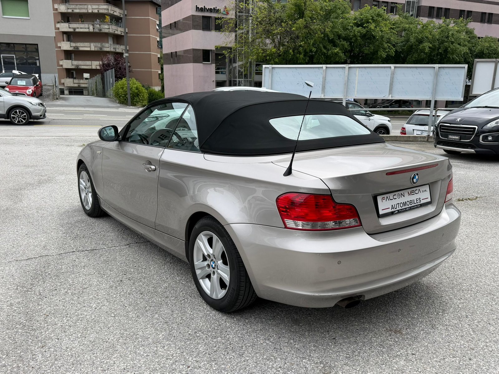 BMW 118i Cabrio, Essence, Occasion / Utilisé, Manuelle - 7