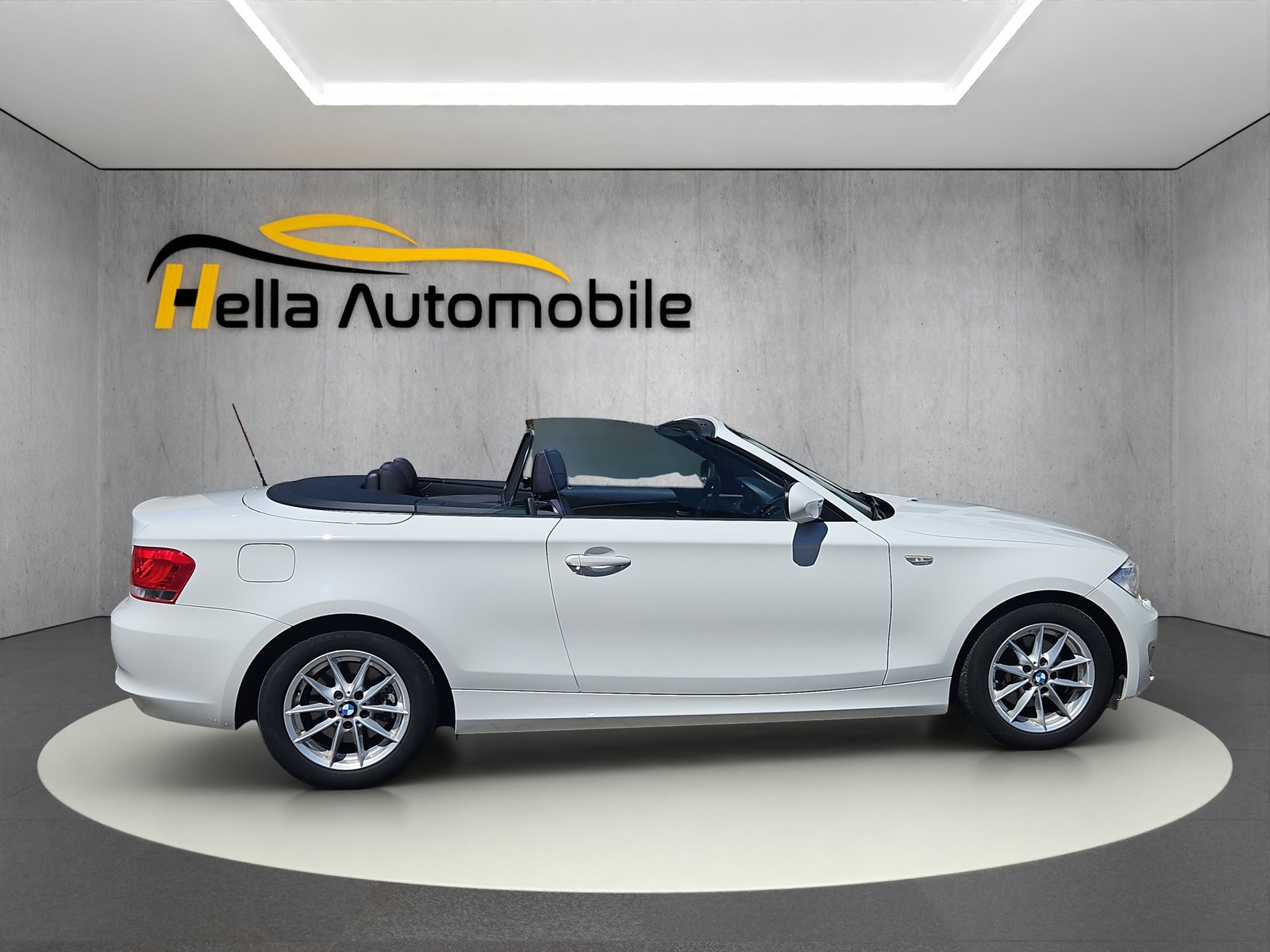 BMW 118i Cabrio, Petrol, Second hand / Used, Manual - 2